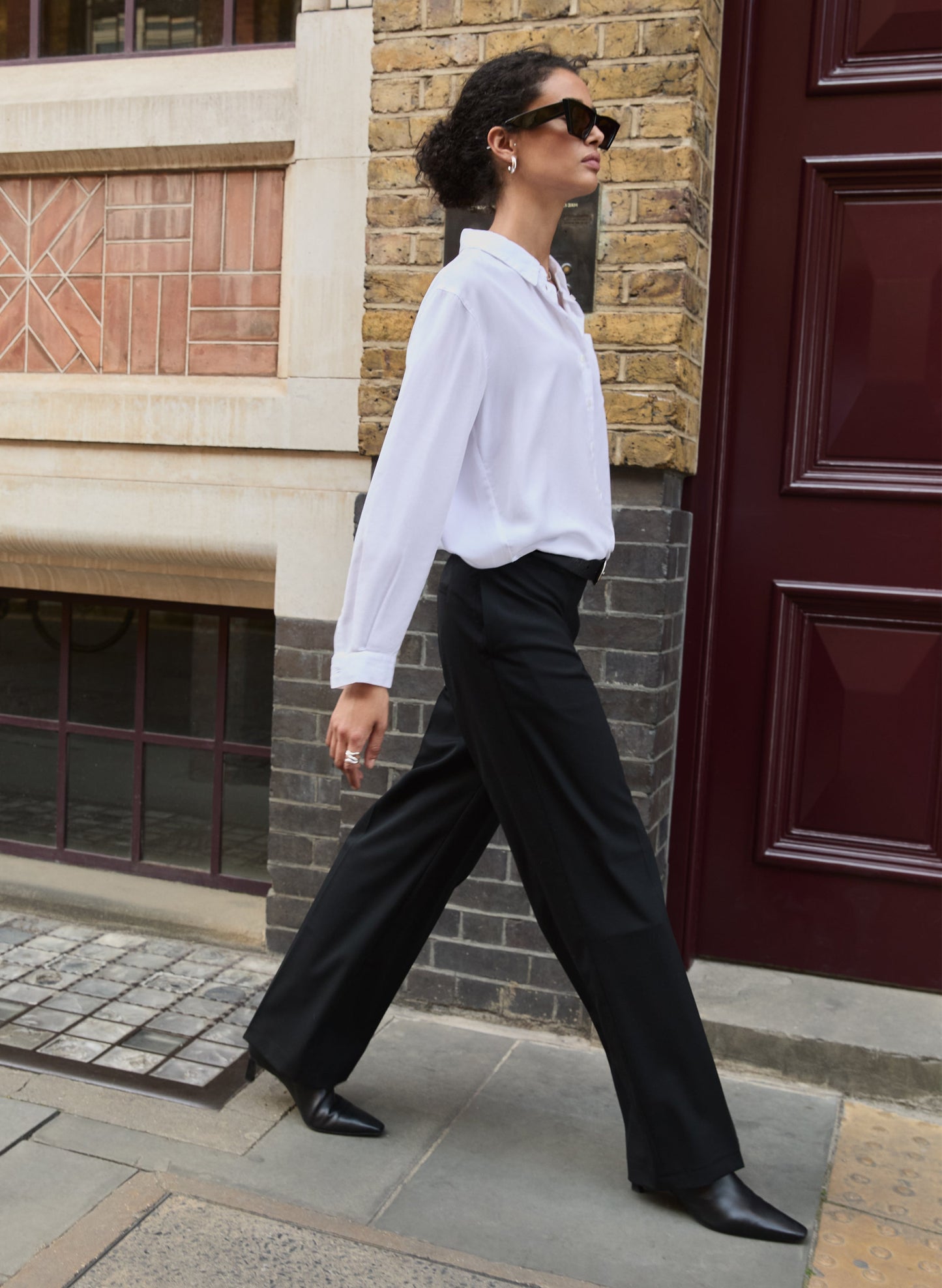 Ione Wool Blend Wide Leg Trousers / Caviar Black