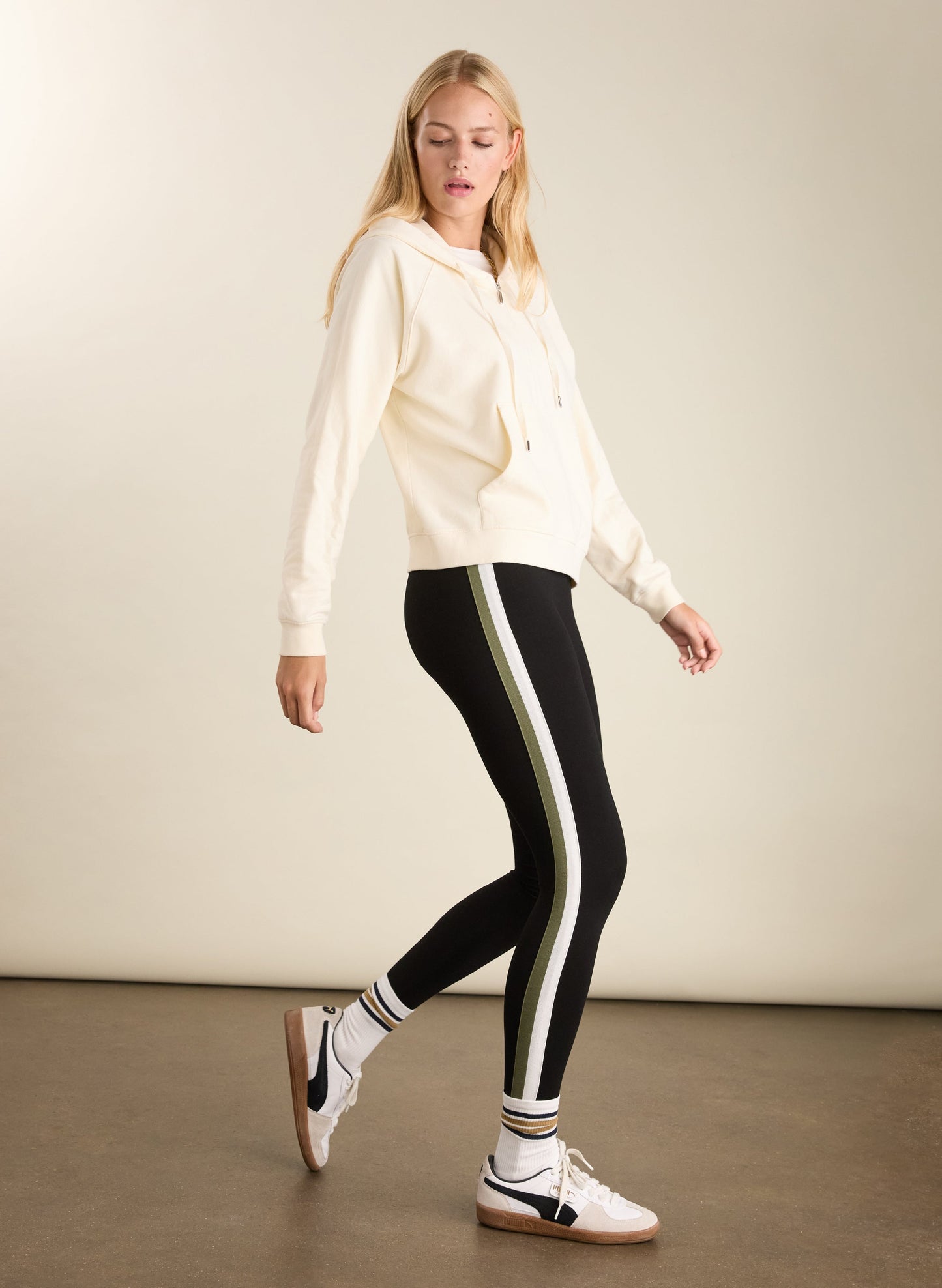 Avery Side Stripe Leggings / Caviar Black, White & Olive