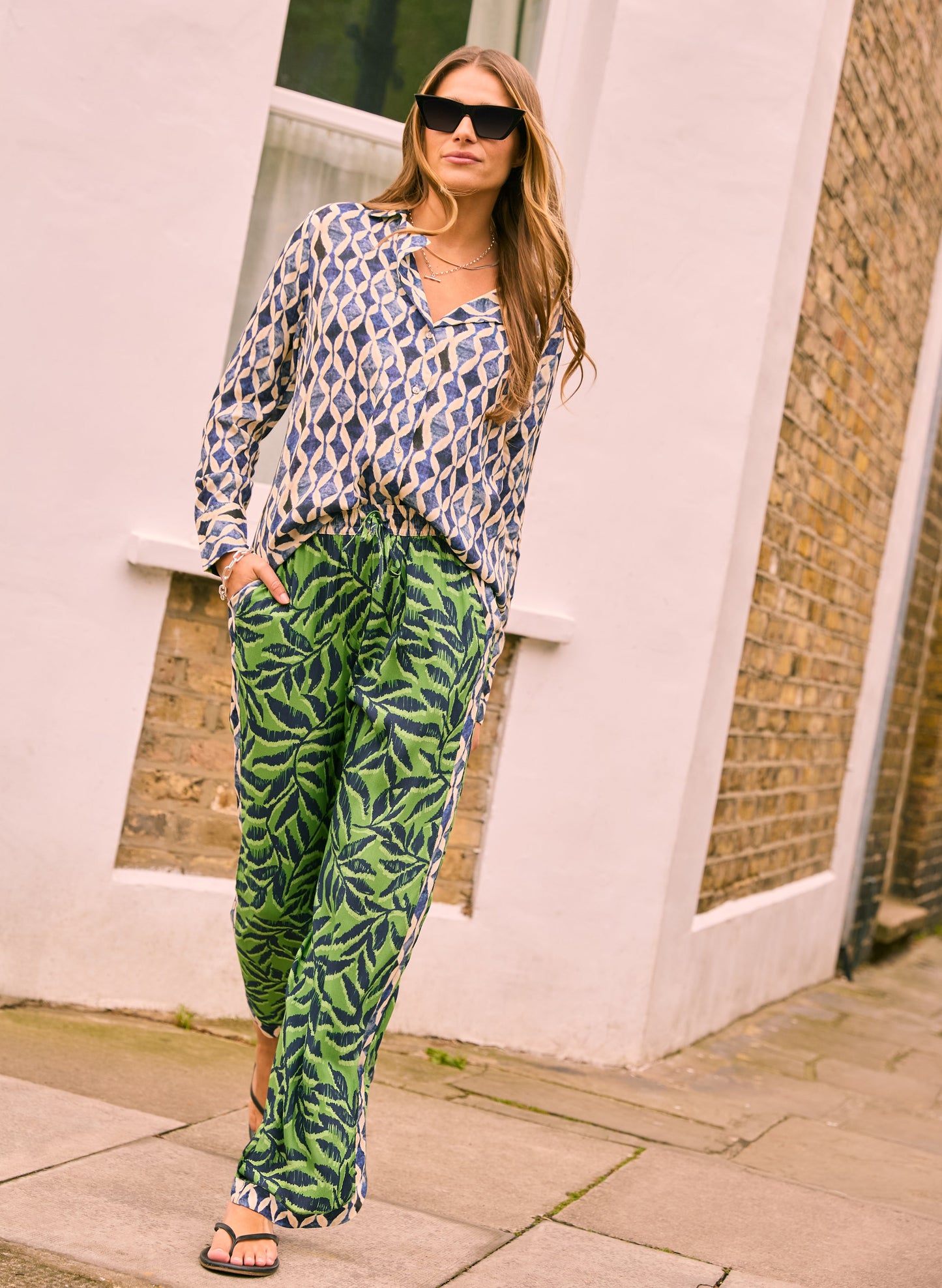 Elin Trousers / Green Foliage