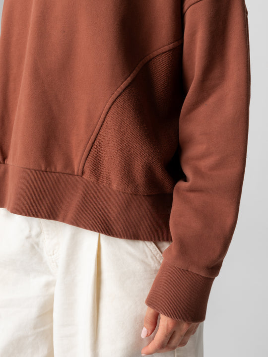 Women's Awen Crew Sweatshirt - Mahogany Brown