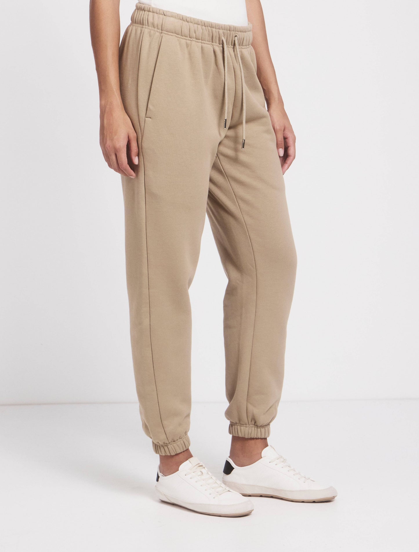 Classic Sweatpant in Taupe
