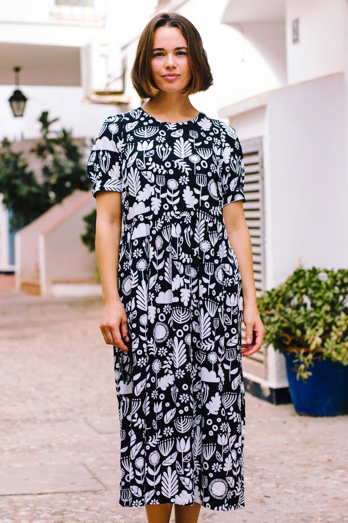 Lizzy Midi Smock Dress - Monochrome, Folk Floral