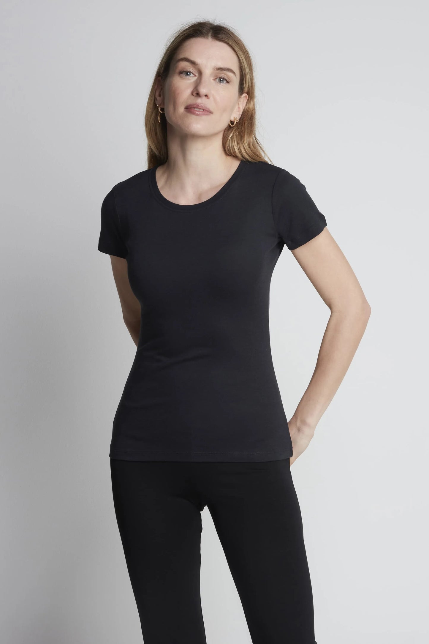 Short Sleeve Crew Neck Cotton Modal Blend T-shirt Black