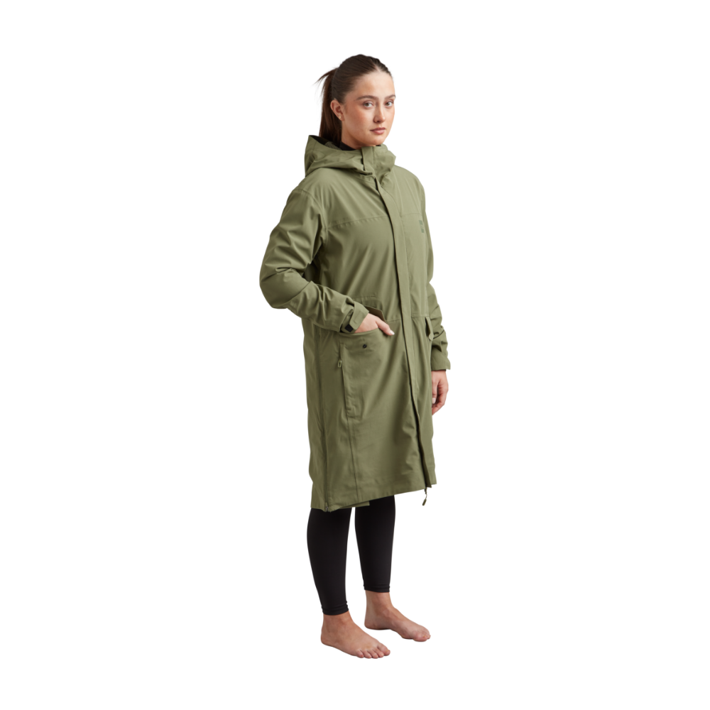 Women's Pursuit Waterproof Lightweight Changing Robe - Green