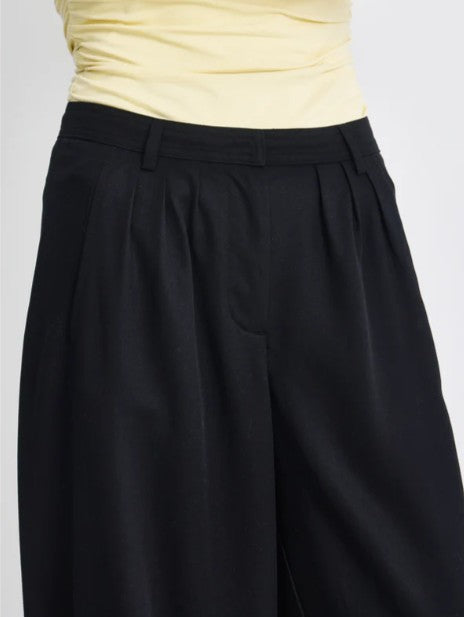 Lumi Smart Trouser in Black