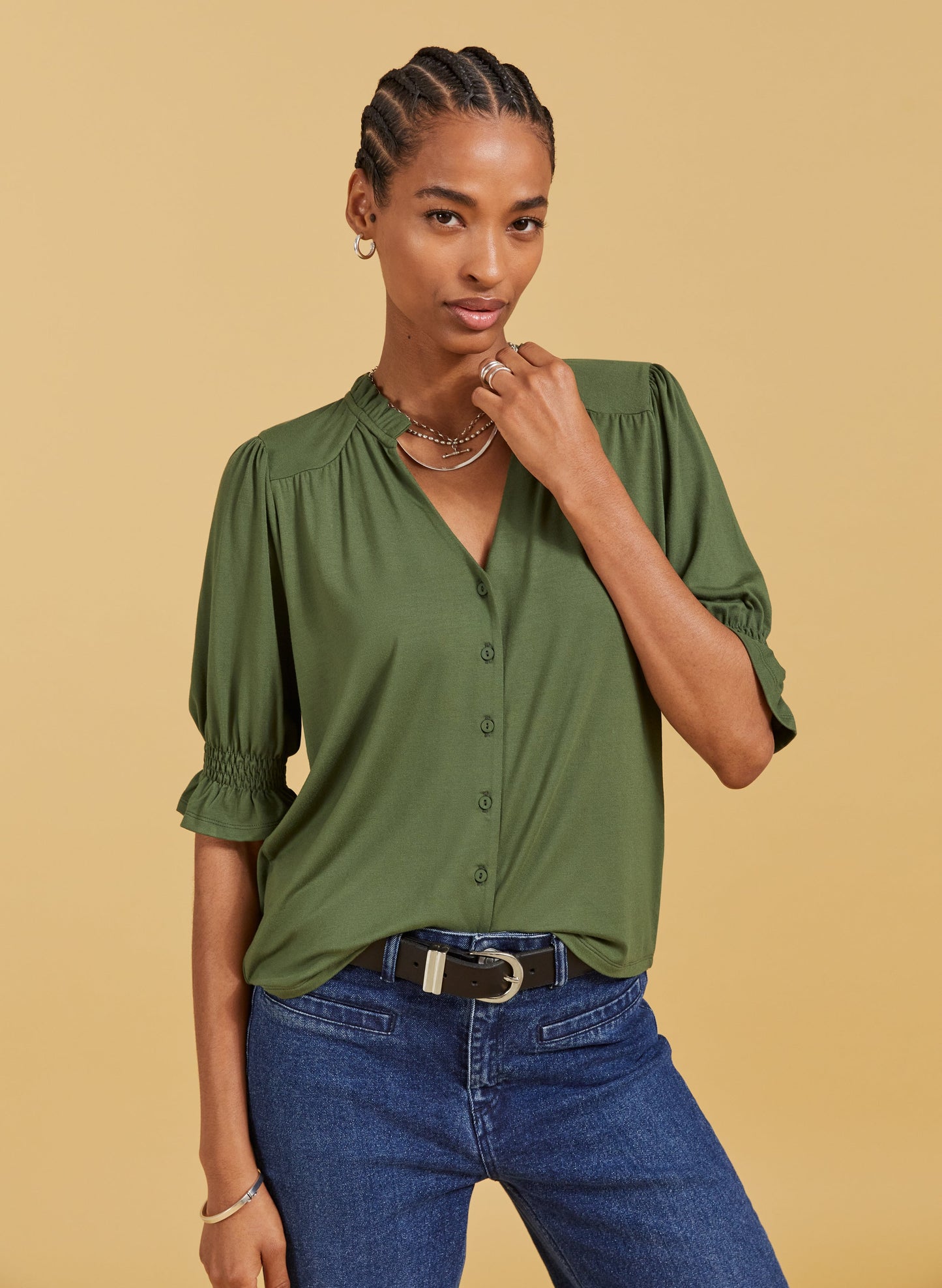 Noa Short Sleeve Blouse / Light Khaki