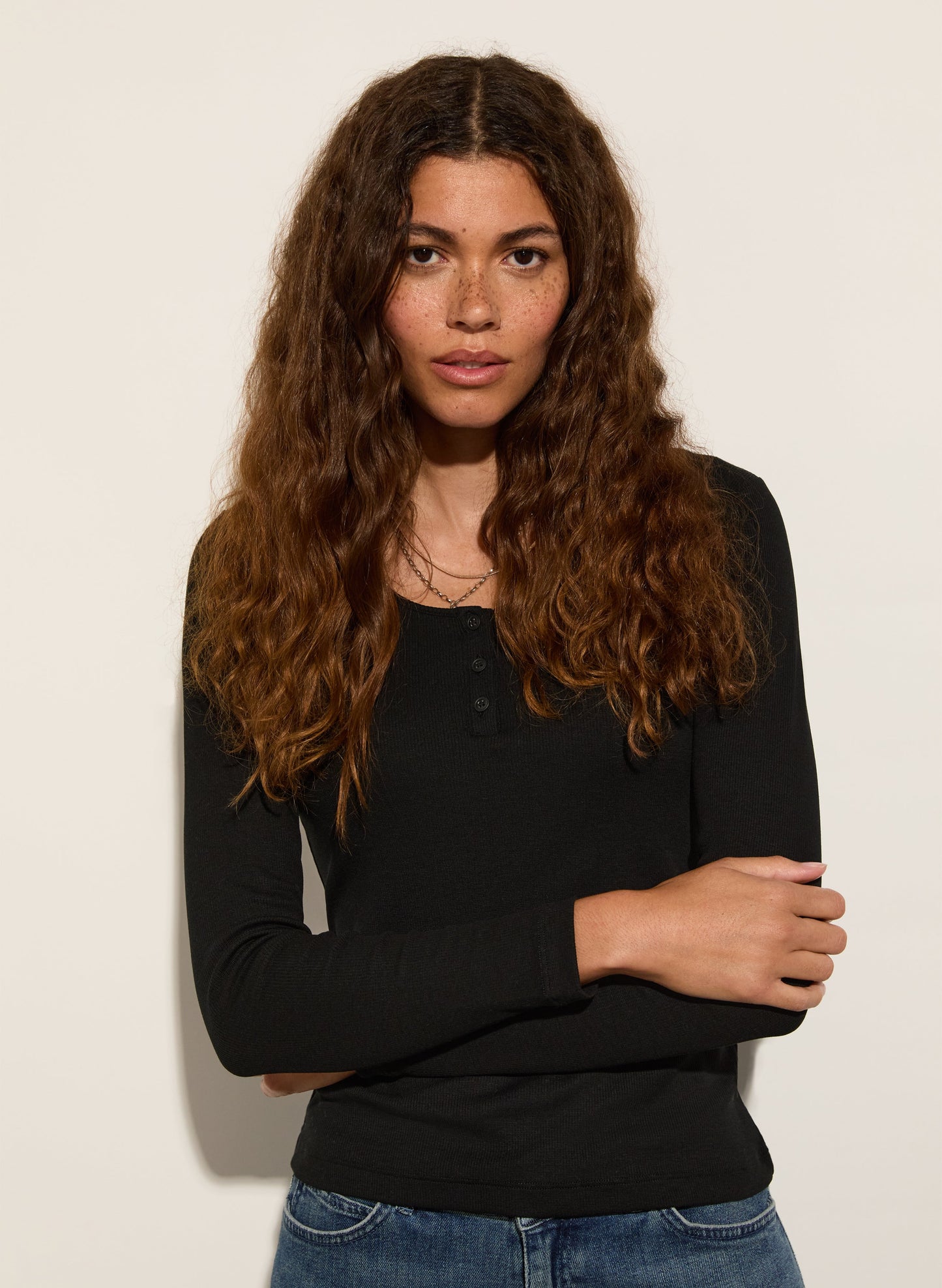 Jamie Henley with Tencel / Caviar Black