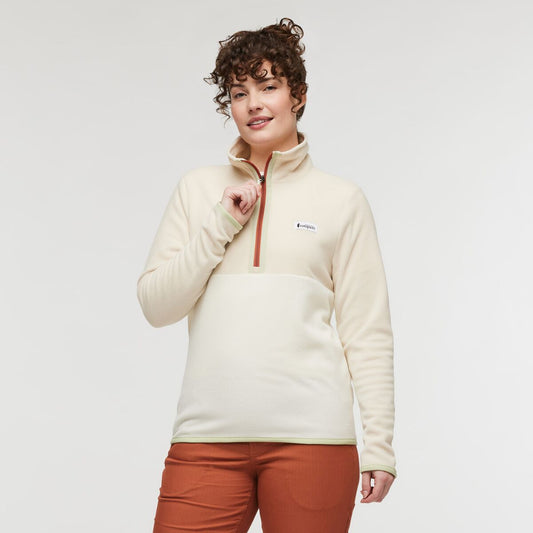 Two tone cream recycled fleece by Cotopaxi.