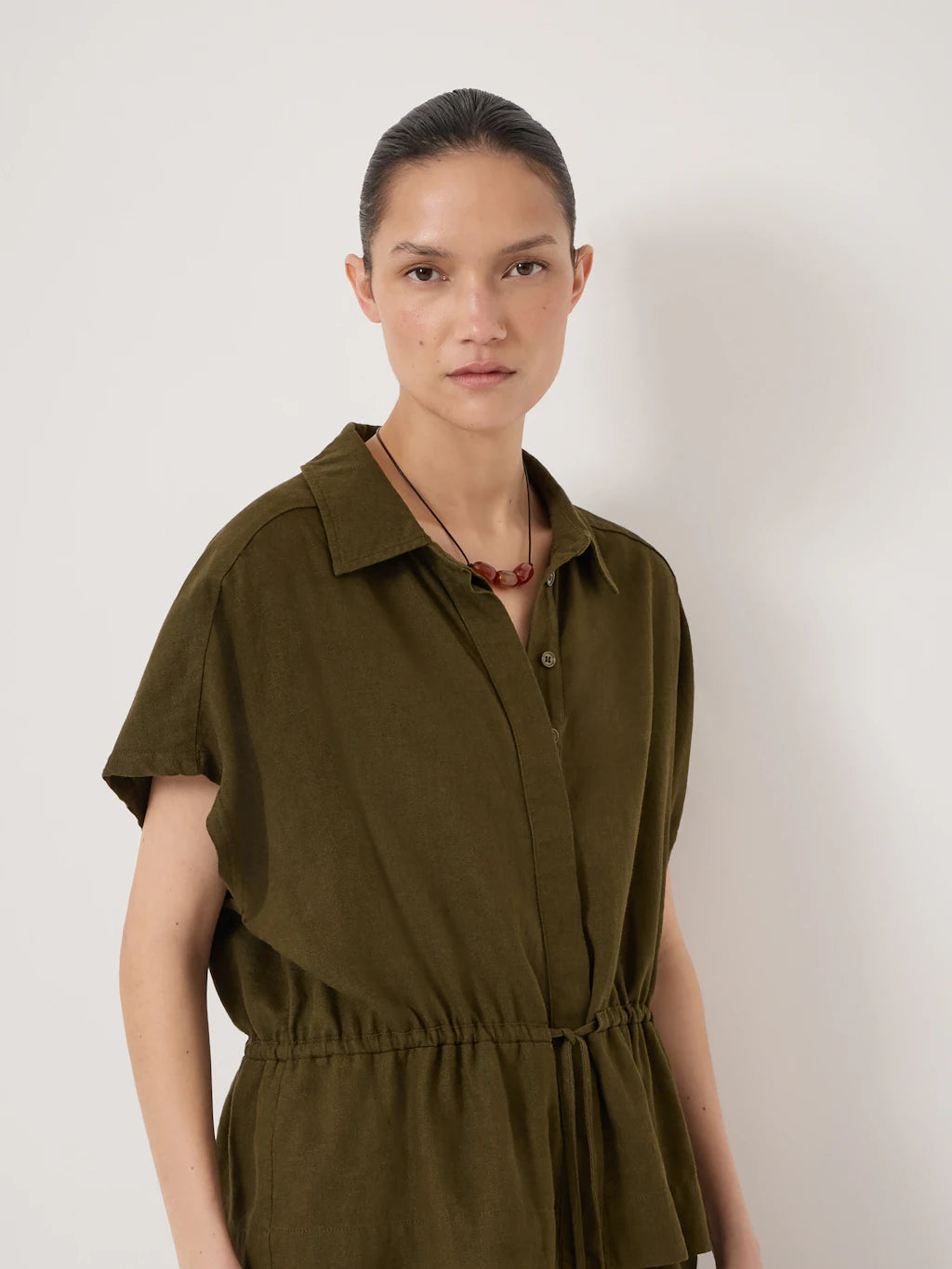 Mirai Linen Blend Short Sleeve Shirt - Army Olive
