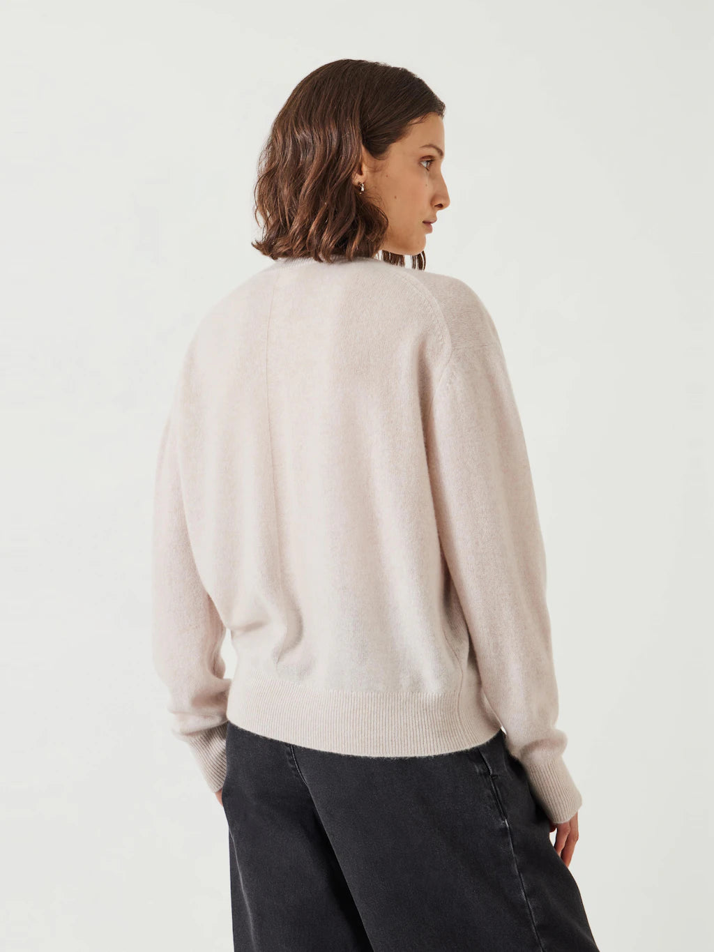 Scarlett Cashmere V-Neck Jumper - Neutral