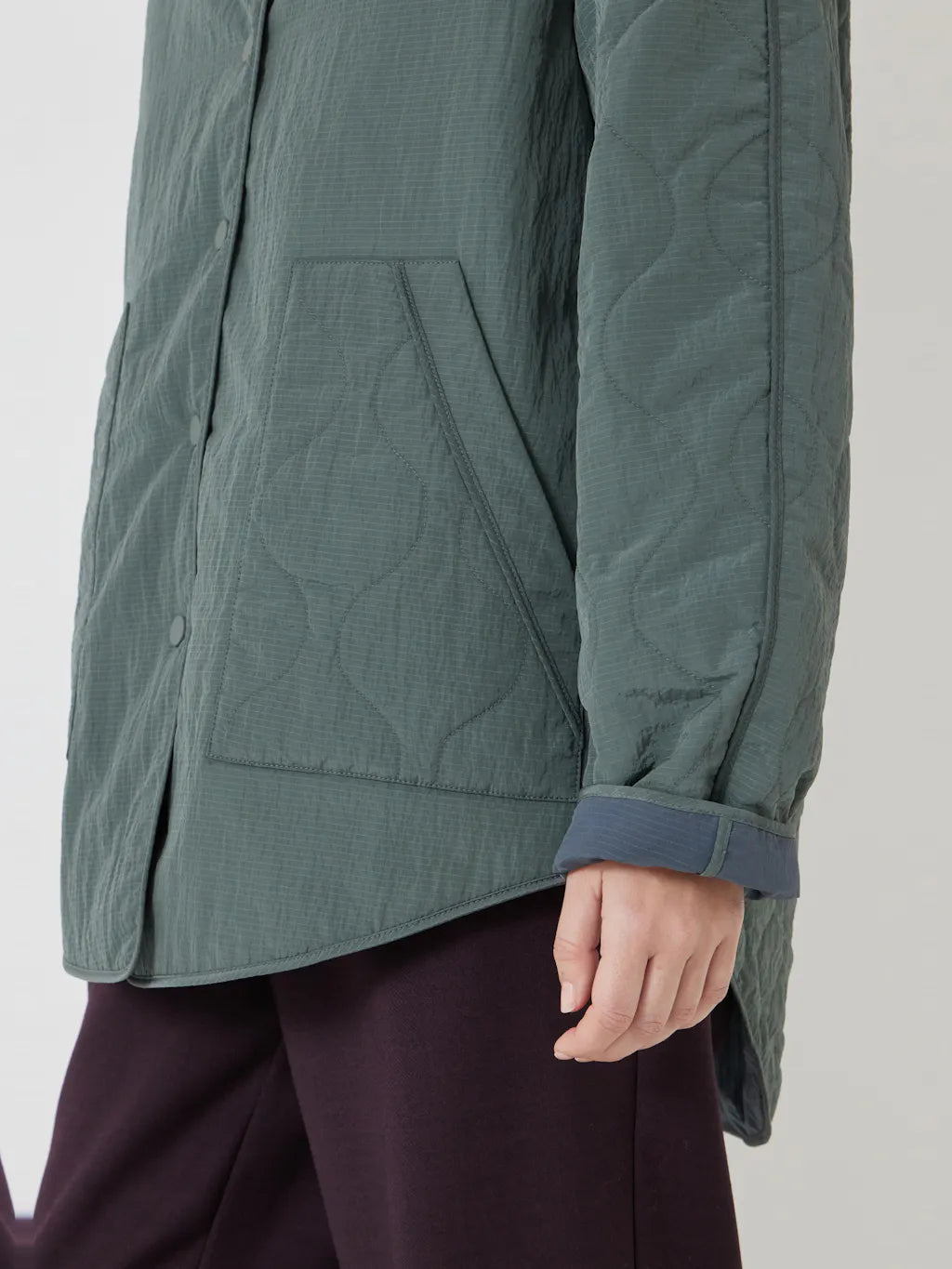 Anya Reversible Quilted Liner - Slate Grey