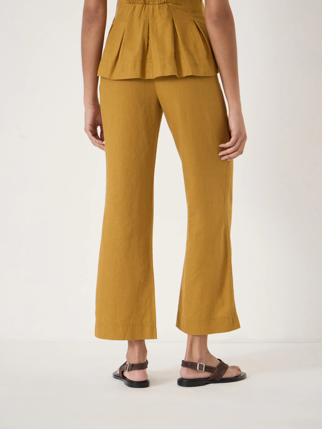 Suki Linen Blend Crop Trousers - Gold Yellow
