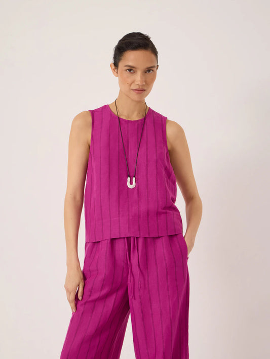 Linen blend swing top in magenta pink.