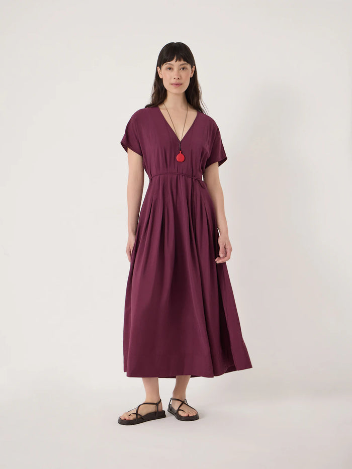 Wine red midi dress with v-neck.