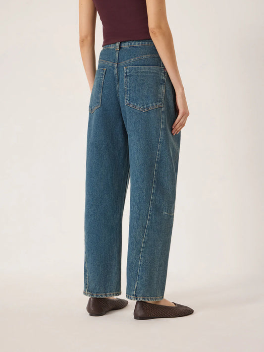 Bronnie Tapered Leg Jeans - Mid Authentic Wash