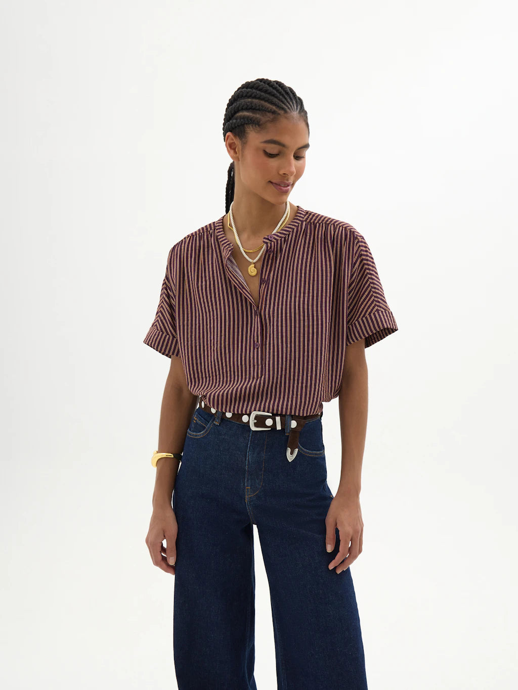 Short sleeved blouse in burgundy stripe.