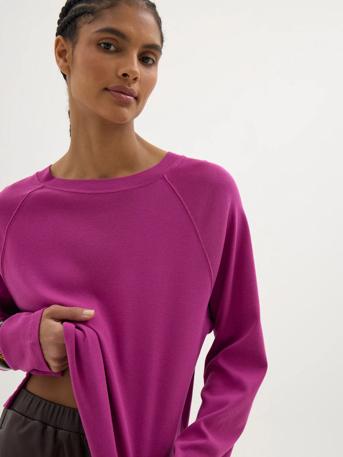 Raglan top in orchid pink.
