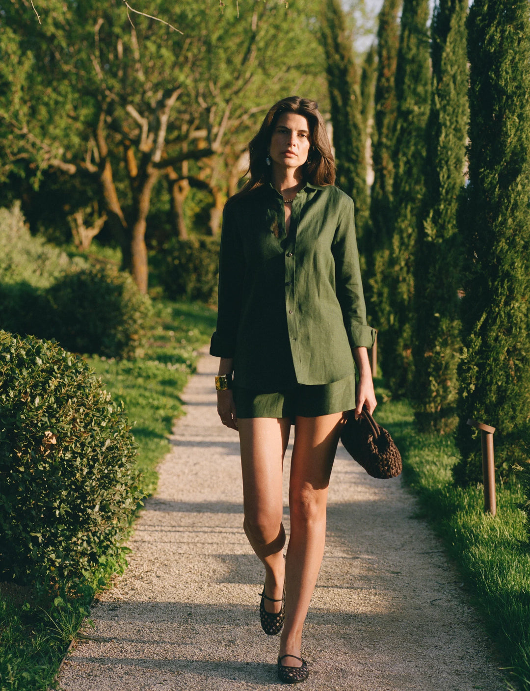 The Boyfriend: Linen, Hunter Green
