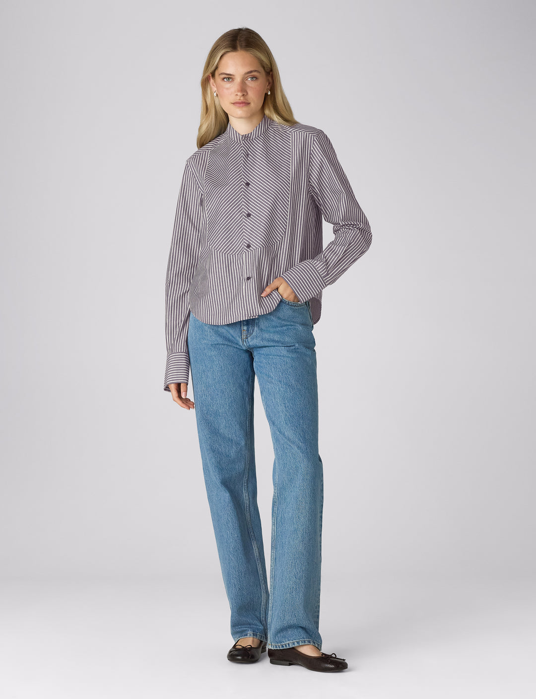 Rue Curved Bib Blouse: Fine Poplin, Navy and Ivory