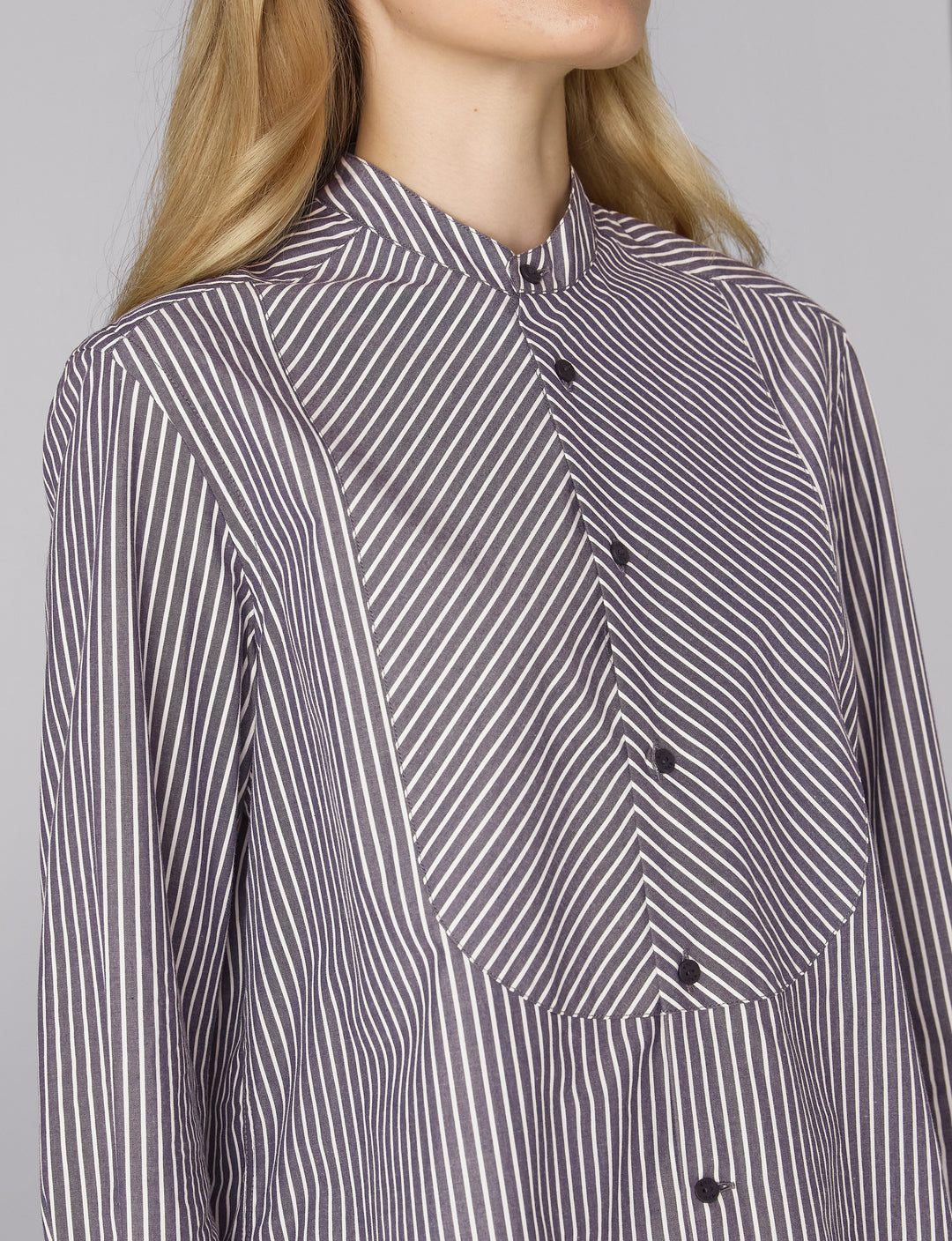 Rue Curved Bib Blouse: Fine Poplin, Navy and Ivory