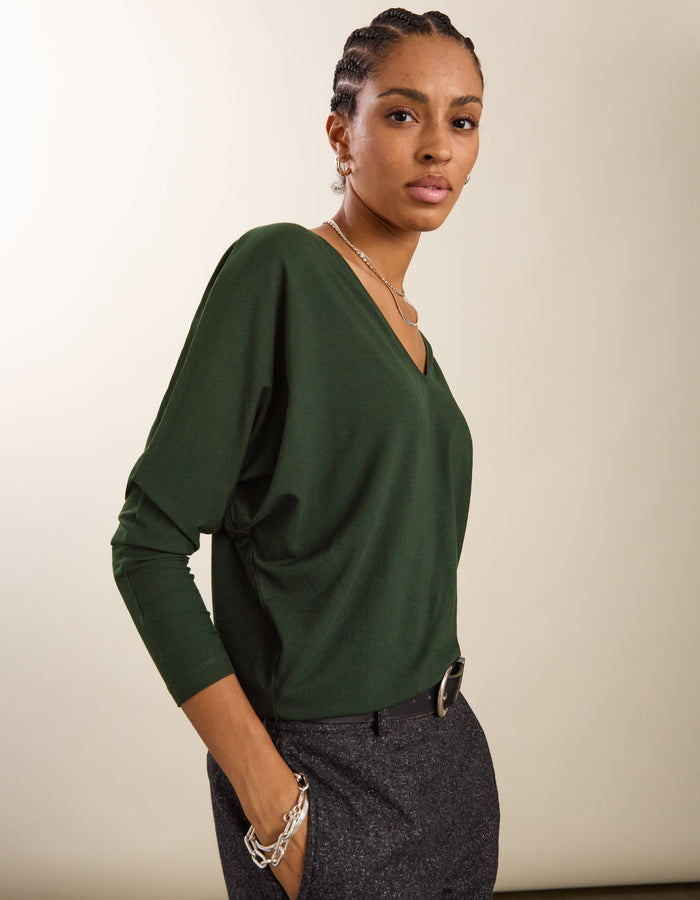 Ella Relaxed V-Neck Top / Khaki