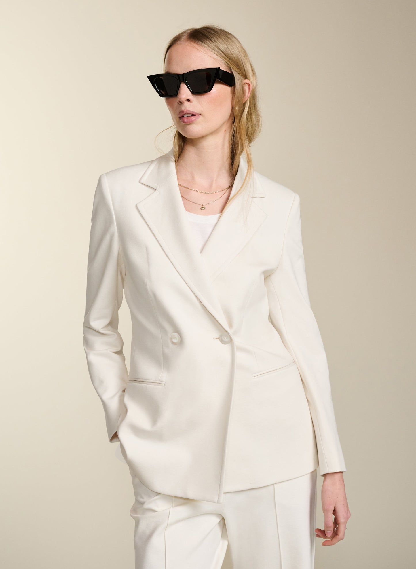 Albertine Tailored Blazer Soft White