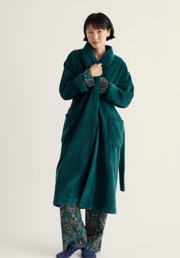 Hushing Gown - Loch