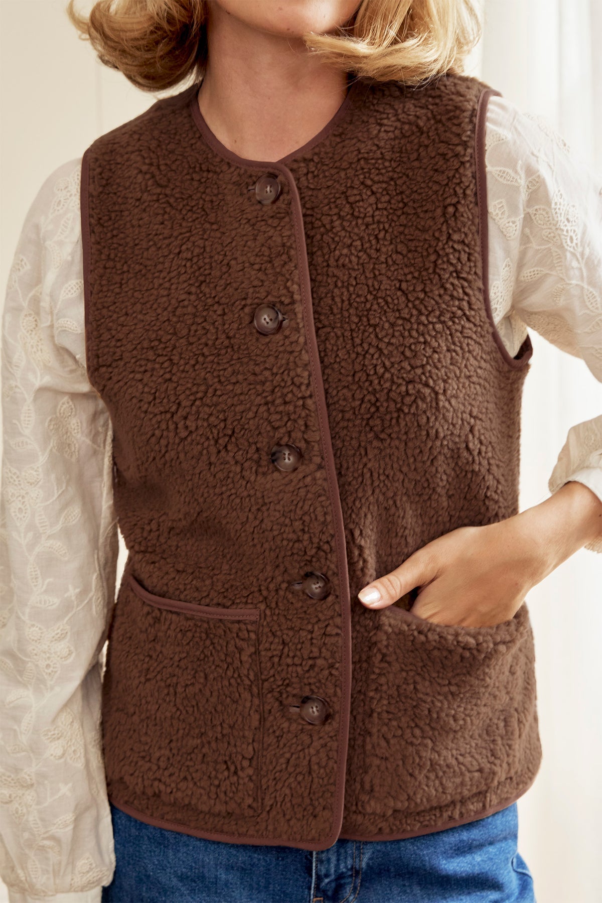 Borg Wool Blend Gilet - Chocolate