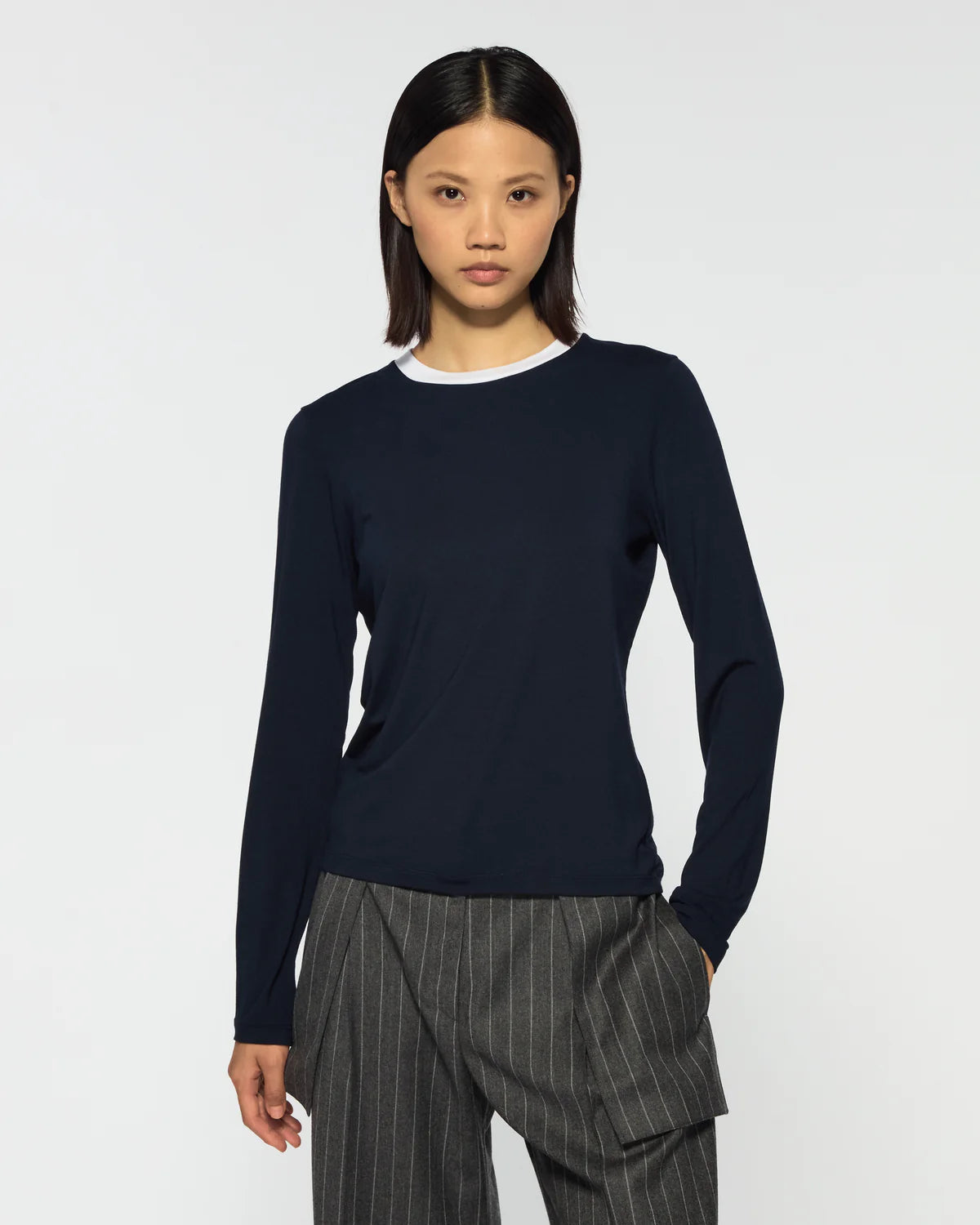 Long Sleeve T-Shirt - Navy Blue