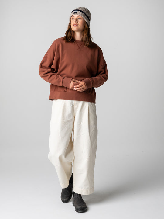 Women's Awen Crew Sweatshirt - Mahogany Brown