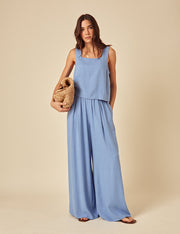 Shop Light Summer trousers, skirts, and shorts.
