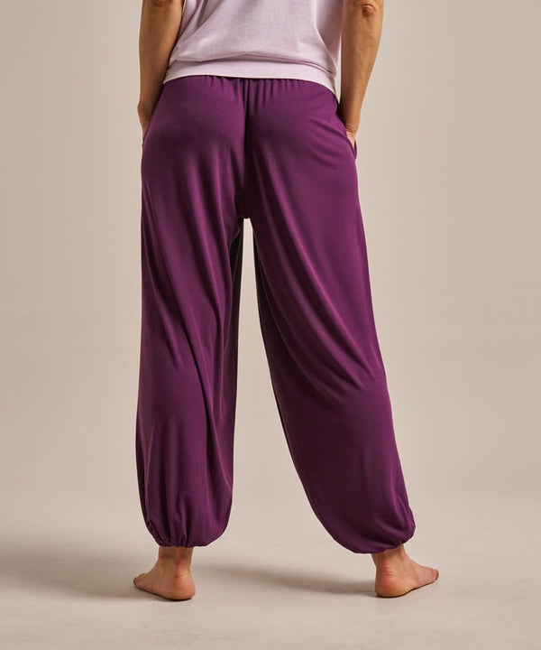 Efffortless Balloon Yoga Pants - Damson