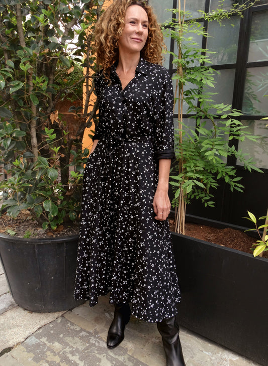 Isabella Midi Dress Black Scatter Star Print