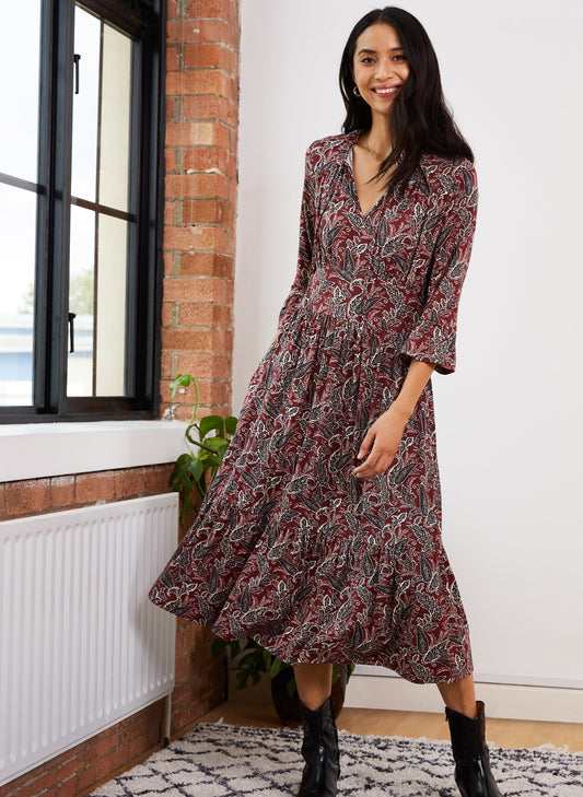 Astrid Dress with Lenzing Ecovero Blackcurrant Paisley Print