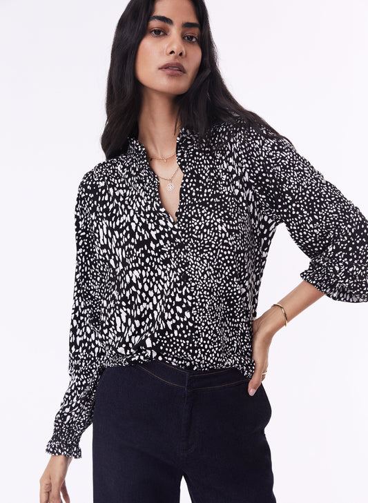 Shirley Blouse with LENZING™ ECOVERO™ Black Texture Spot