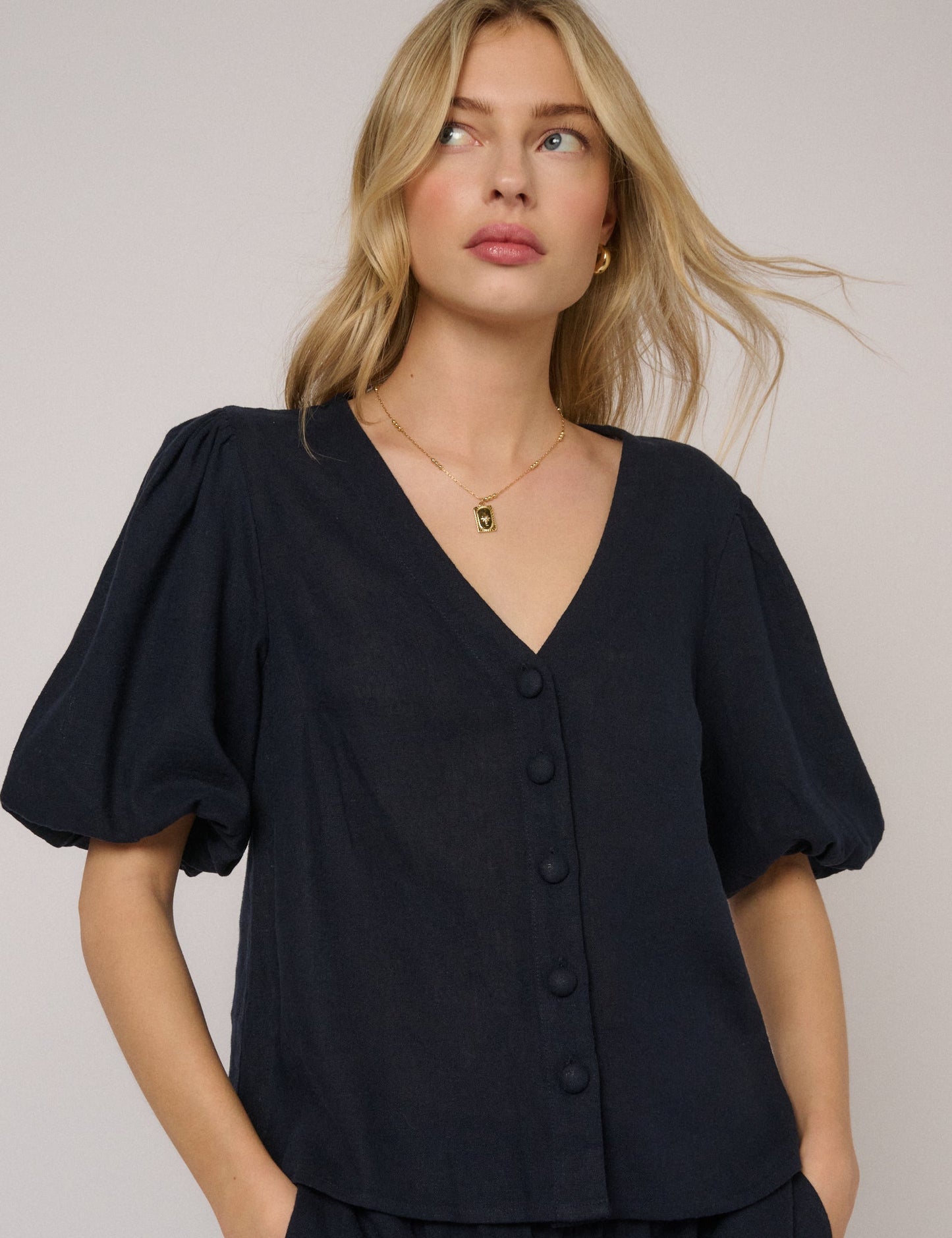 Navy Linen-Blend Puff Sleeve Top