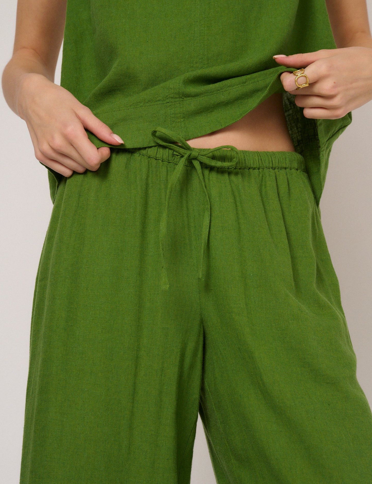 Green Linen-Blend Low Waisted Straight Leg Trousers