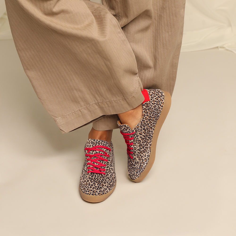Olly Leopard trainers