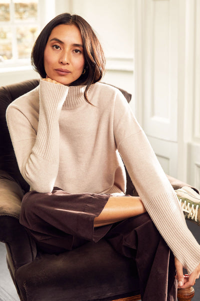 Oversized Turtle Neck Merino Wool - Oat/Cream