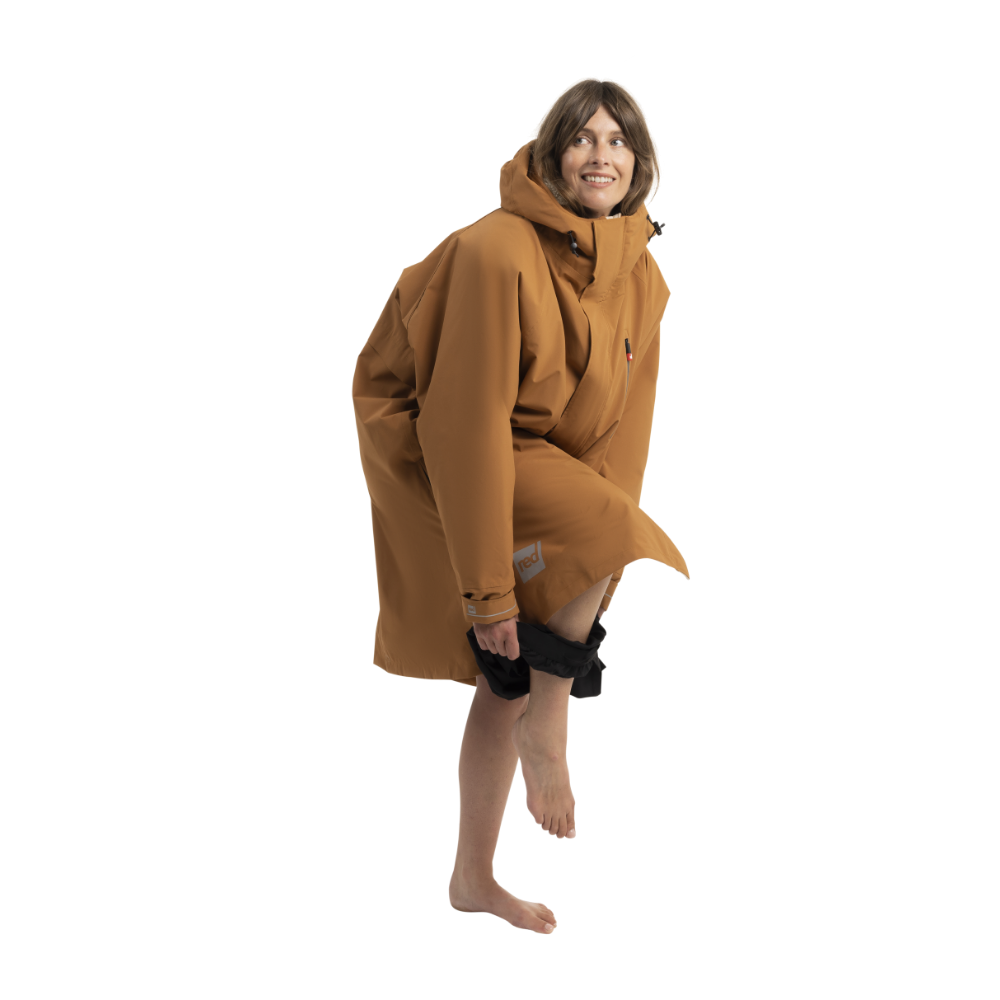 Women's Long Sleeve Dry Waterproof Changing Robe Alter Evo Pro-Caramel