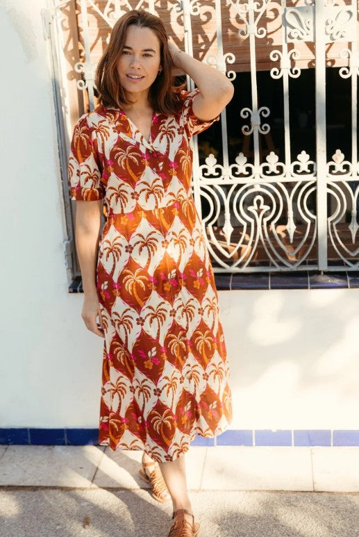 Brown and rust coloured Hawaiian shirt pattern dress.