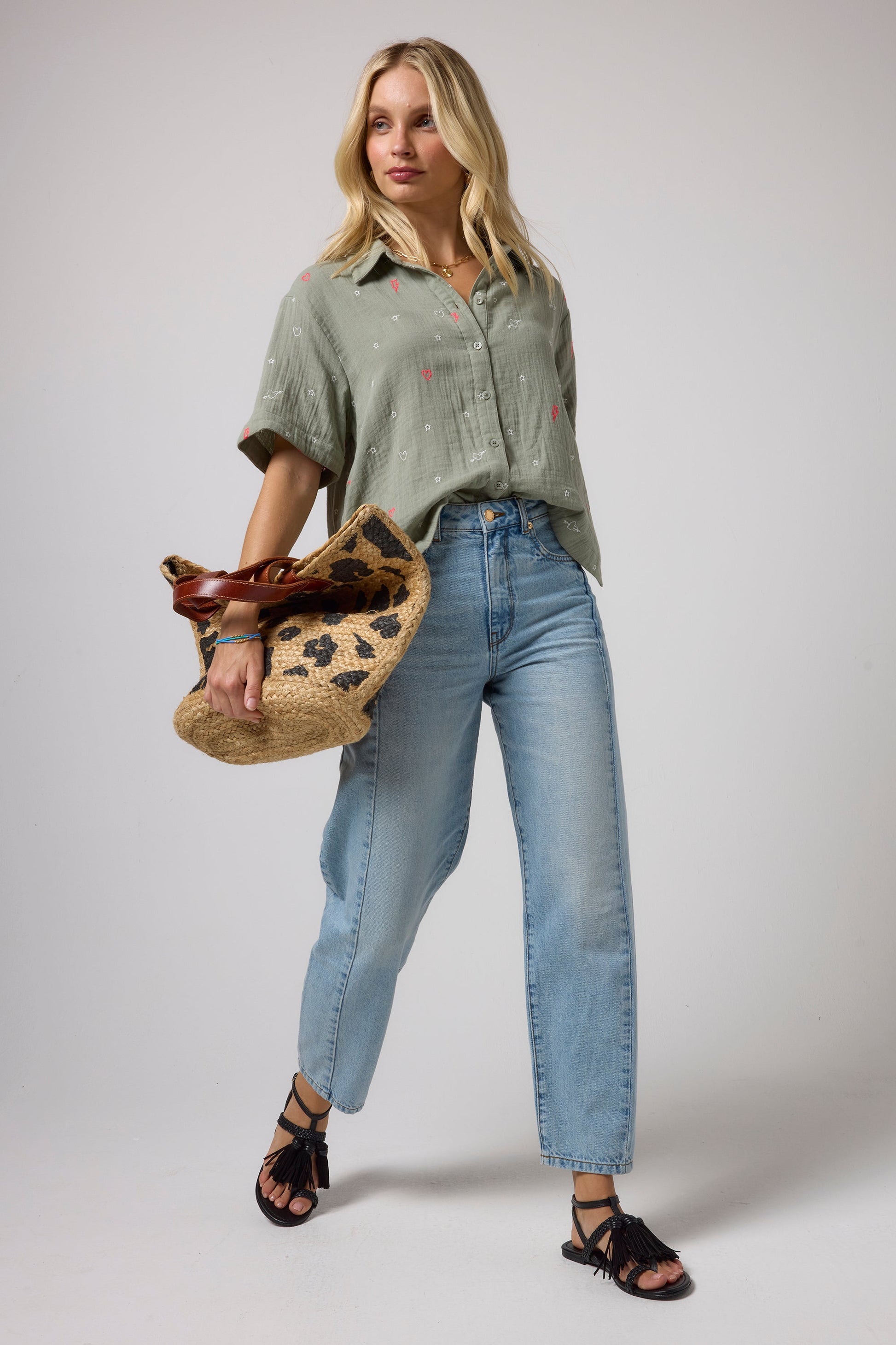 Khaki cheesecloth shirt.