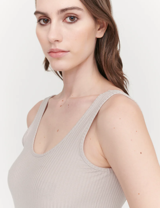 Sophia Body in Taupe