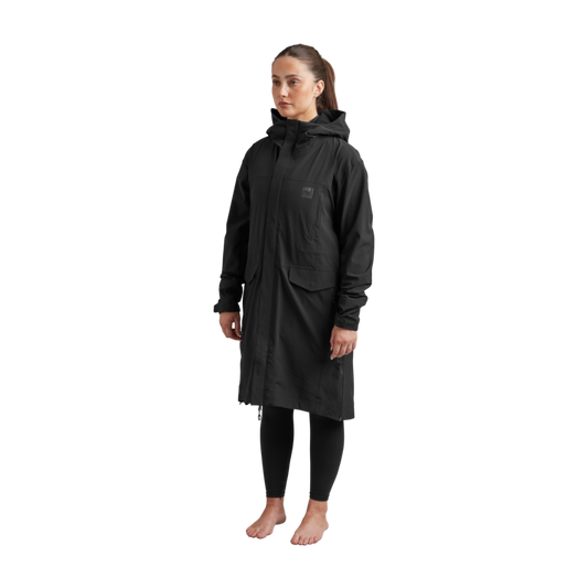 Women's Pursuit Waterproof Lightweight Changing Robe Jacket-Black