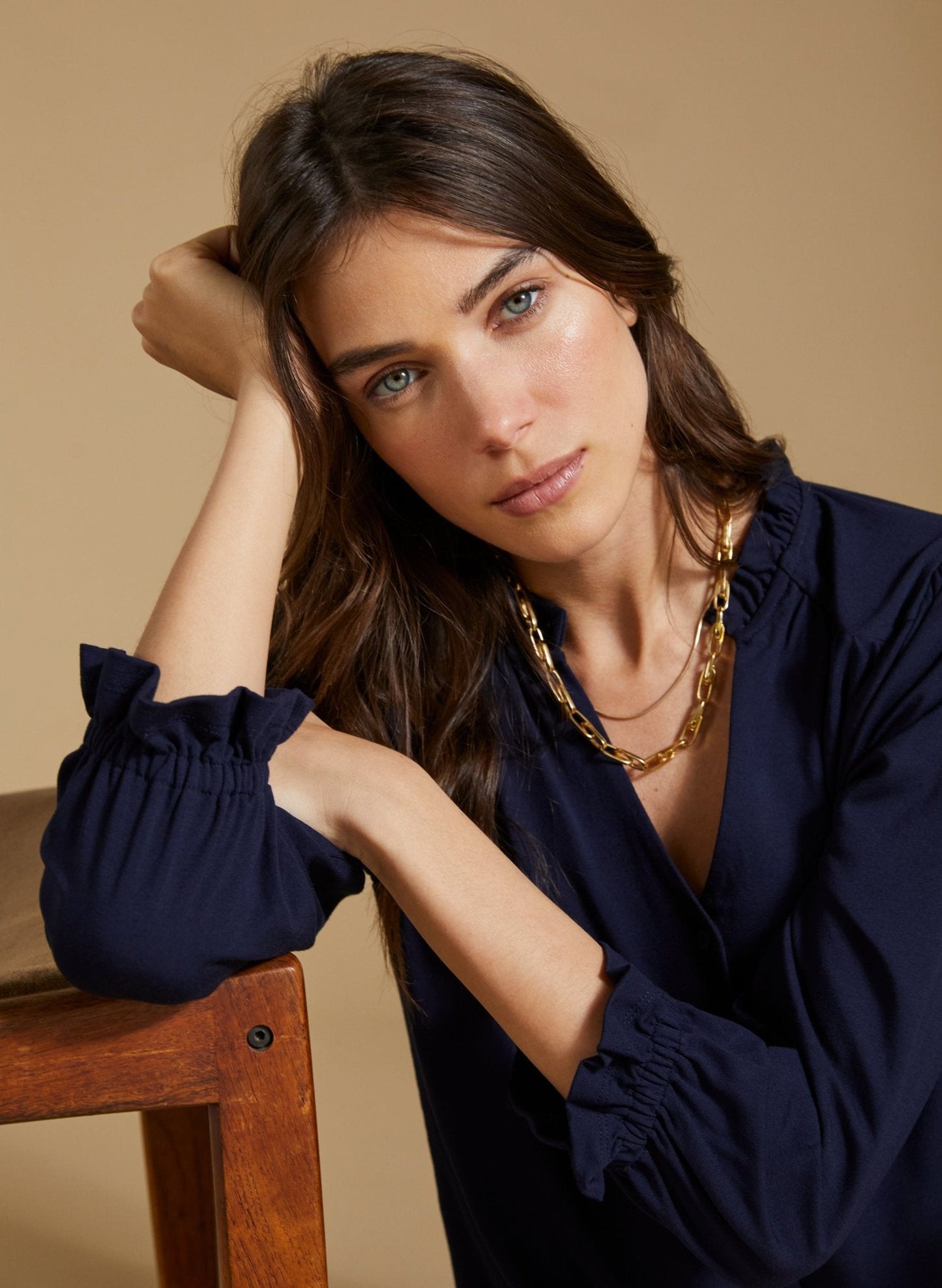 Annie Ruffle Collar Blouse / Classic Navy