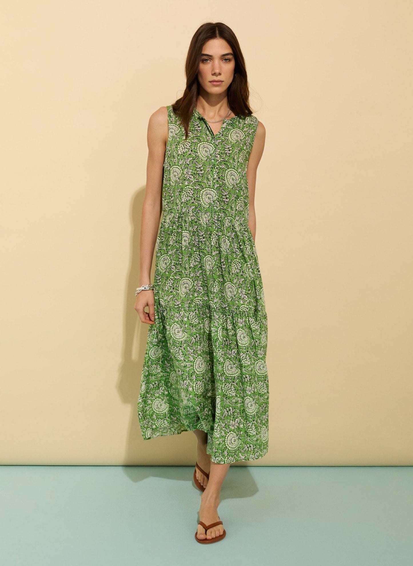 Annmarie Sleeveless Printed Dress / Green Woodblock Floral