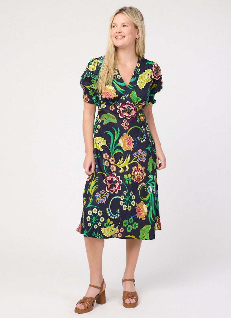 Colleen Botanical Floral Print Midi Dress (Black)