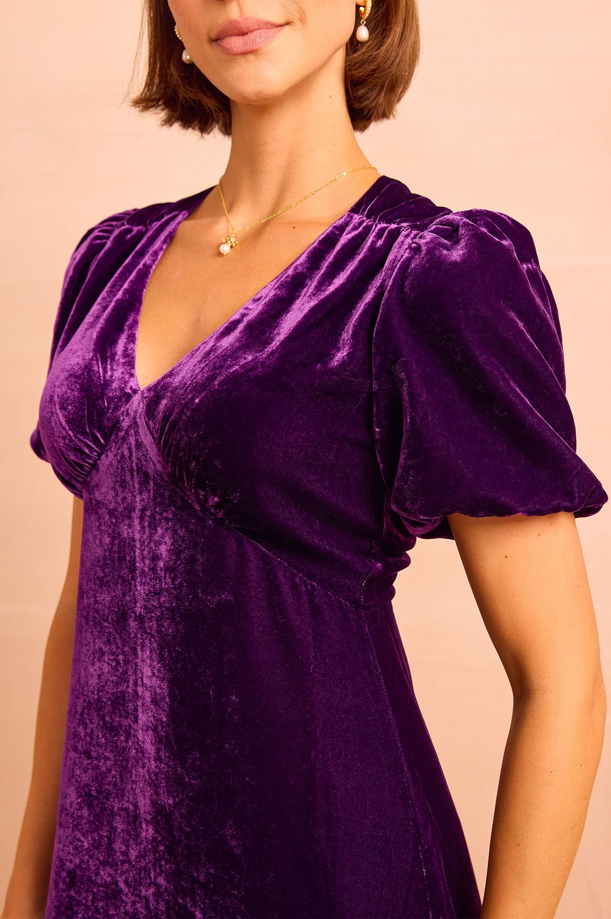 Aimie Velvet Short Sleeve Viscose Dress - Purple