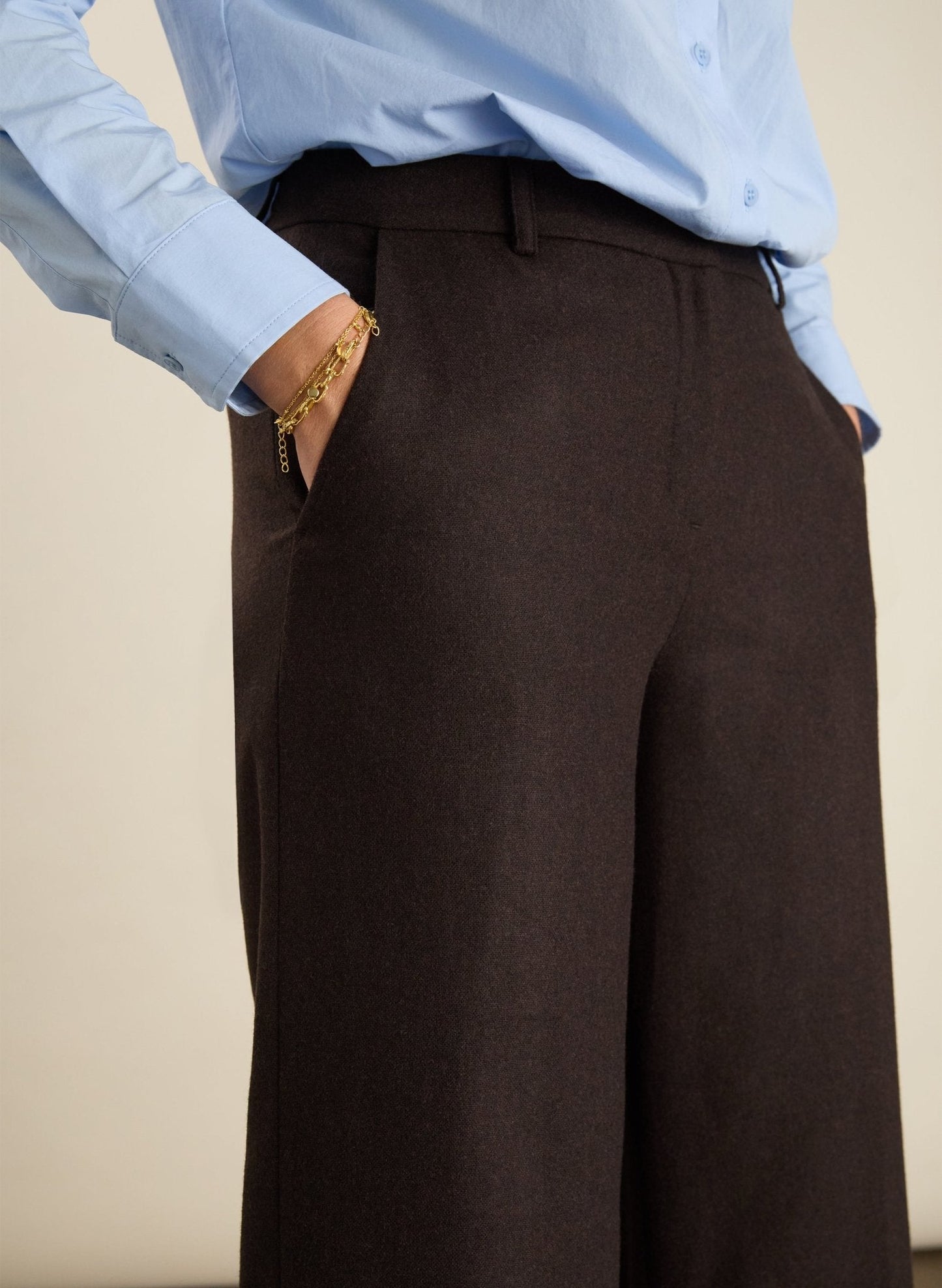 Easton Wool Blend Wide Leg Trousers / Dark Chocolate