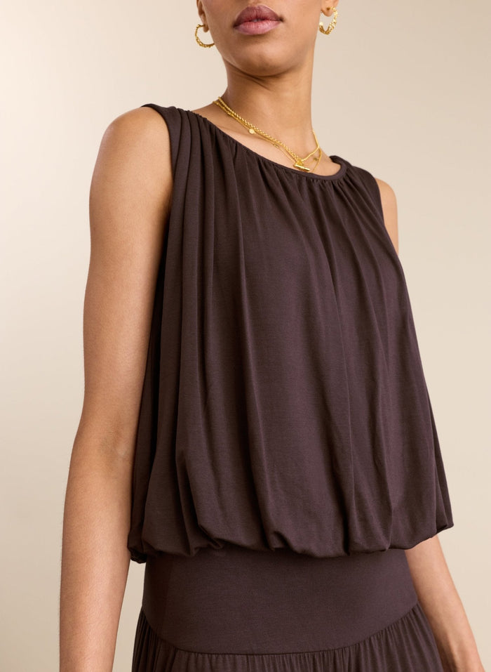 Dark chocolate bubble hem top.